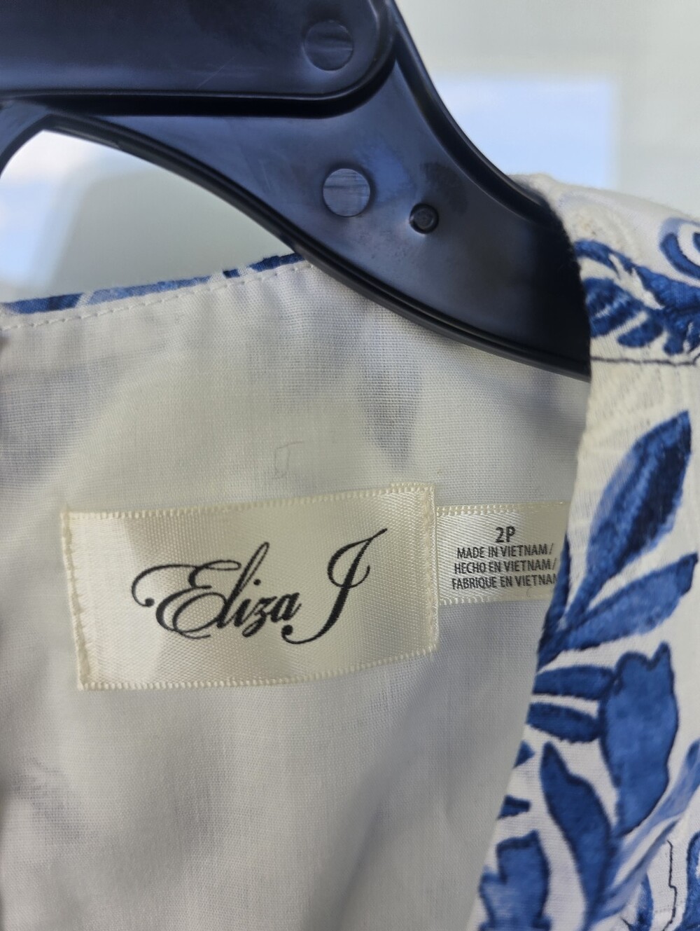 NWT Eliza J 2P Blue White Floral Flutter Sleeve Dress Petite V Neck Summer - Picture 6 of 9